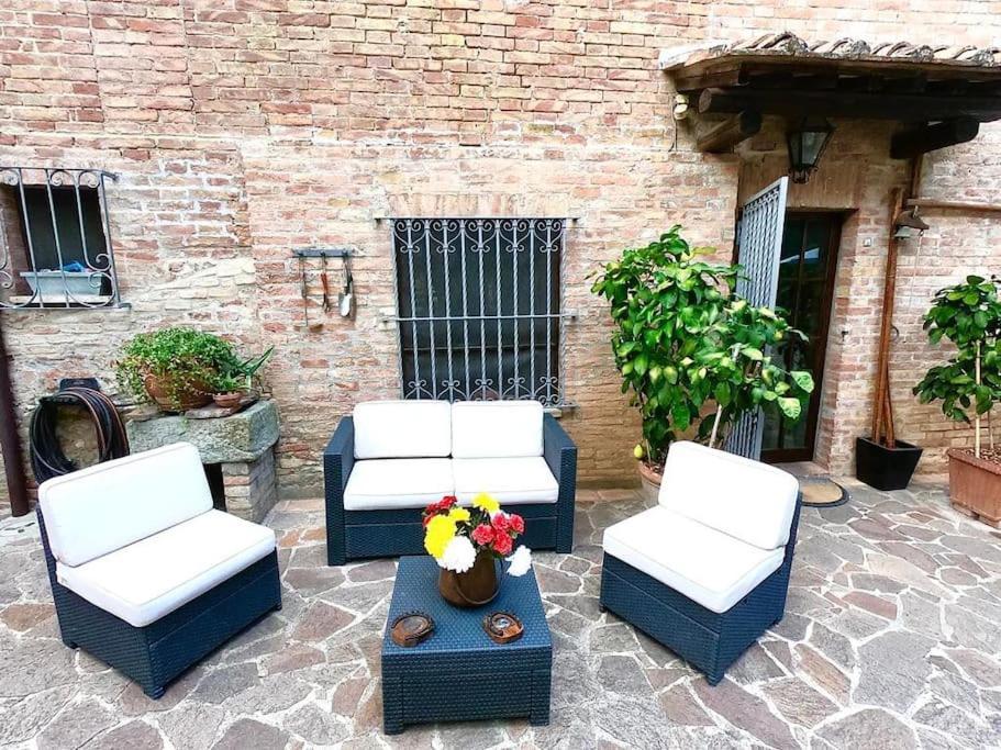 Vila Casa Lazzaro Al Centro Di Siena Exteriér fotografie